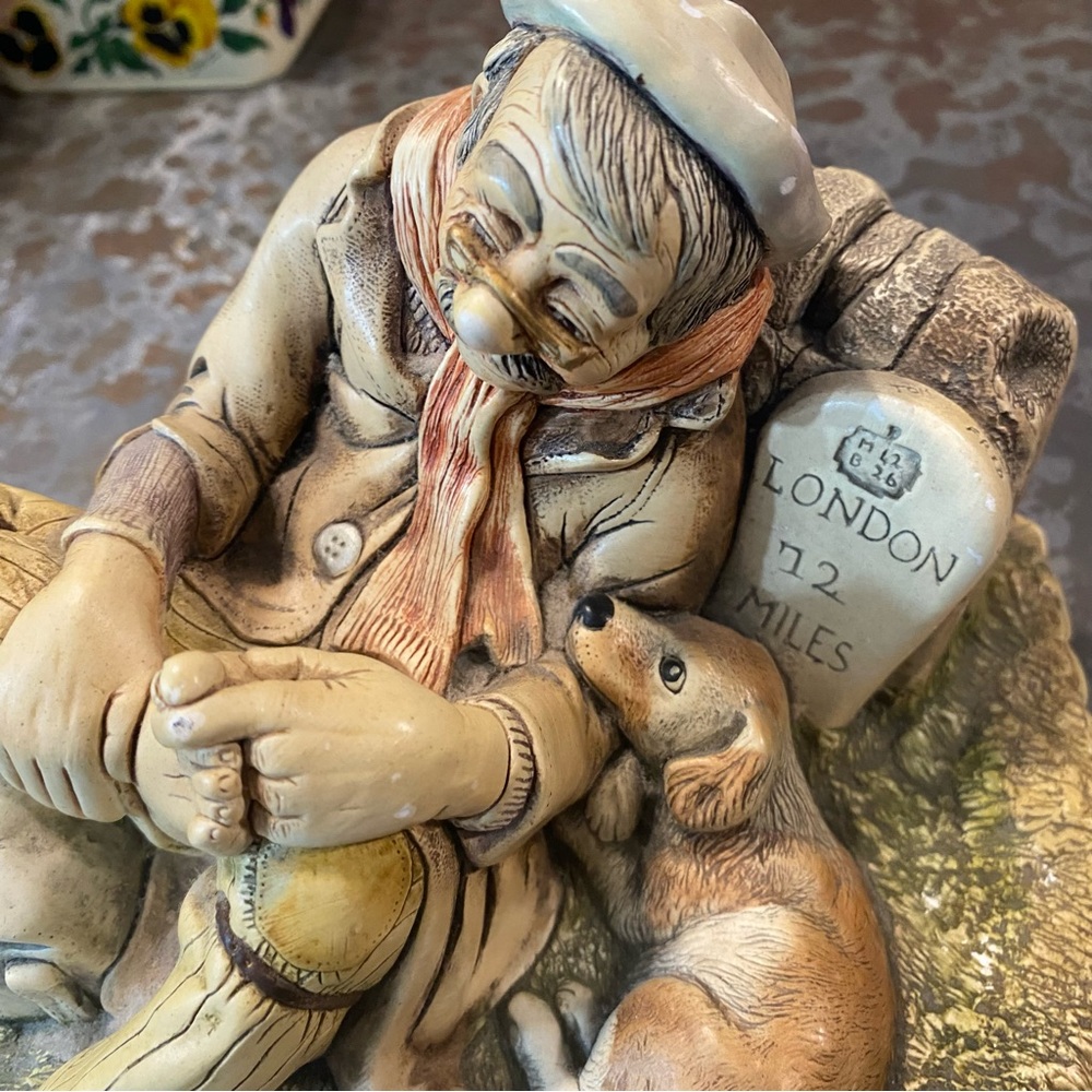 Naturecraft Travellers Rest # 827 sculpture figurine
